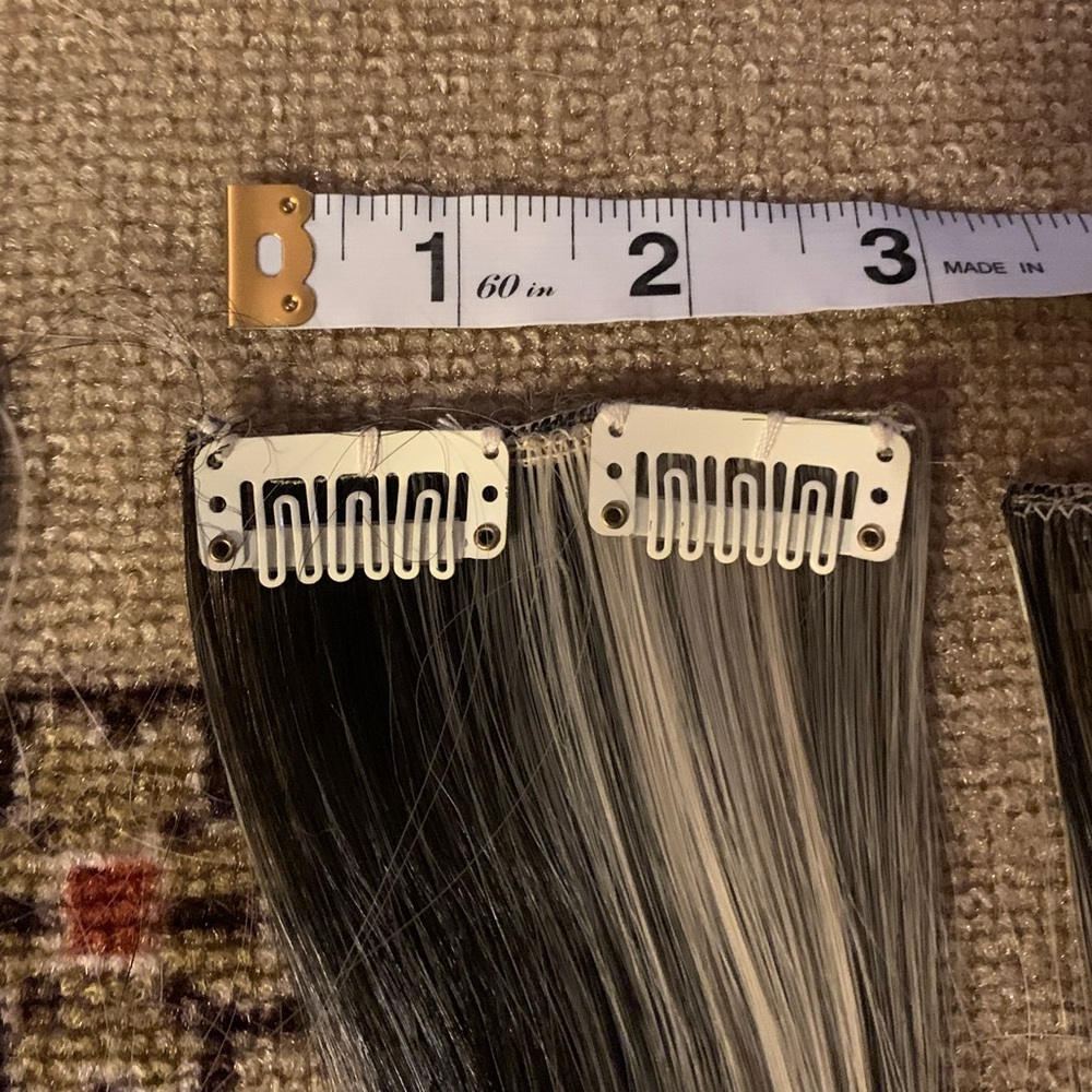 Stylish Synthetic 26” Black/Blonde 8pc Weft Extension Set - Picture 5 of 15
